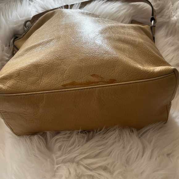 Coach soft leather bag. - Picture 7 of 9